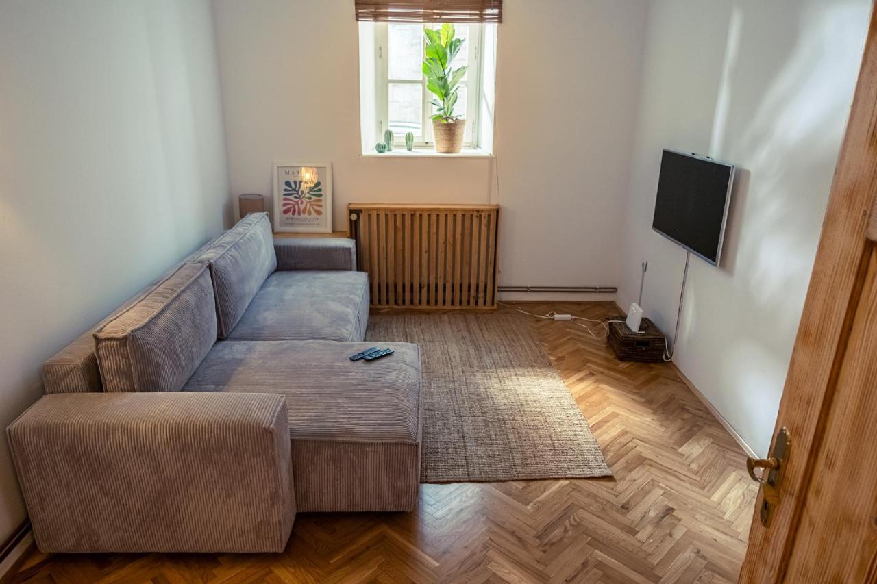 Cactus Apartment Free Parking For A Standard Car Ljubljana Luaran gambar